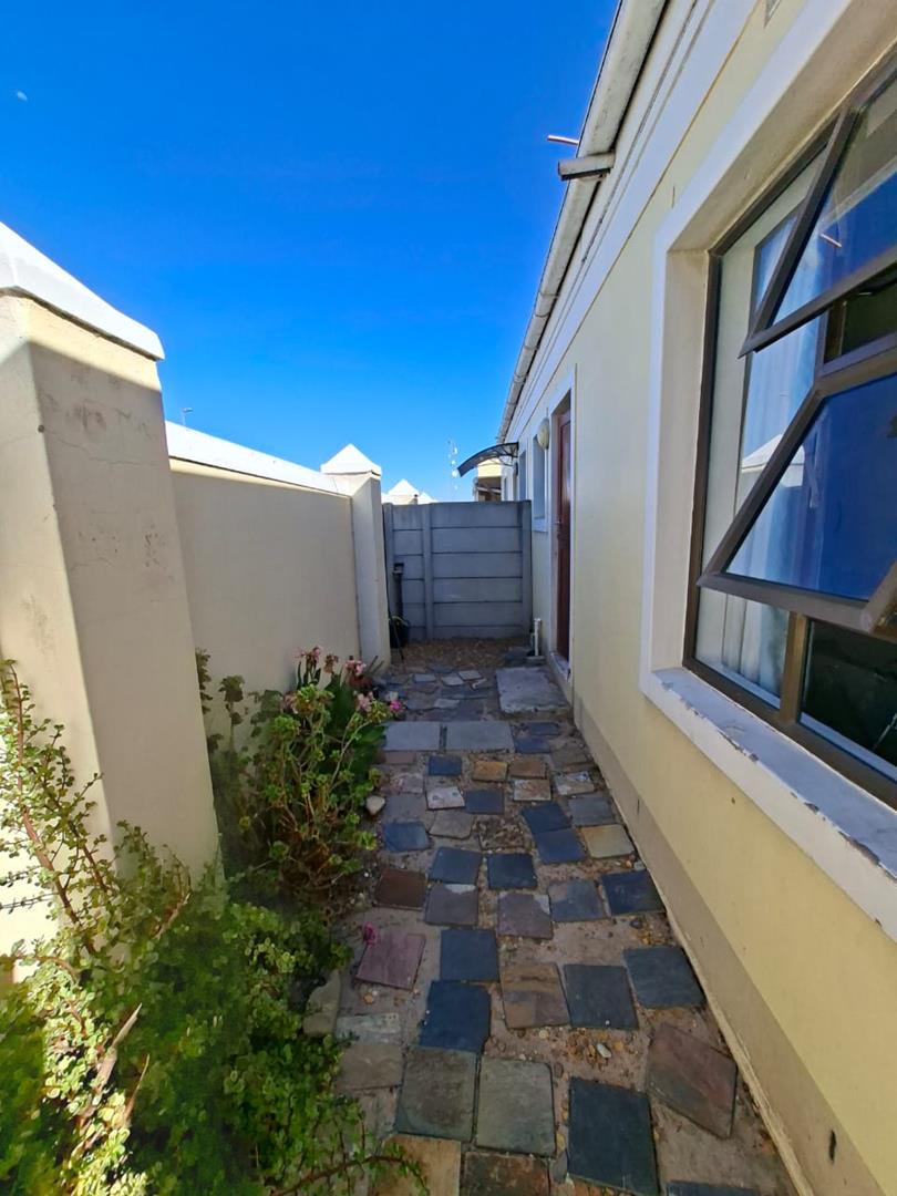 2 Bedroom Property for Sale in Kuils River Western Cape